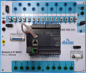 M221 PLC Training module 1/4