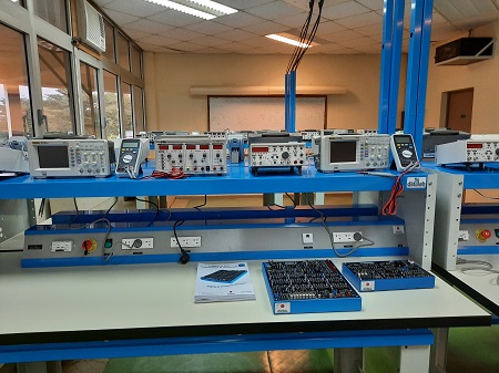 Laboratoire Type d'Electronique analogique et numrique : LABO1_ELECTRONIQUE 2/4