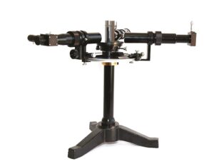 Spectrogoniometer with autocollimating telescope : POD068070