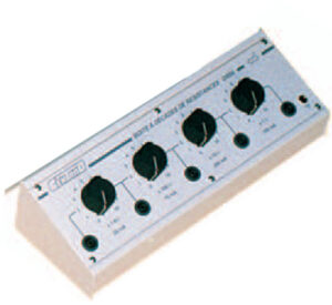4-decade resistance box : PMM064610